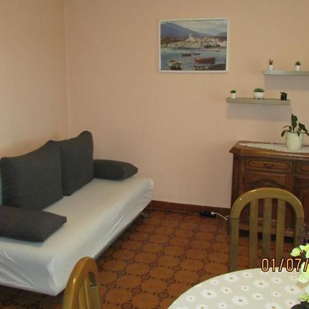 Apartment Tomy Trogir Exteriör bild