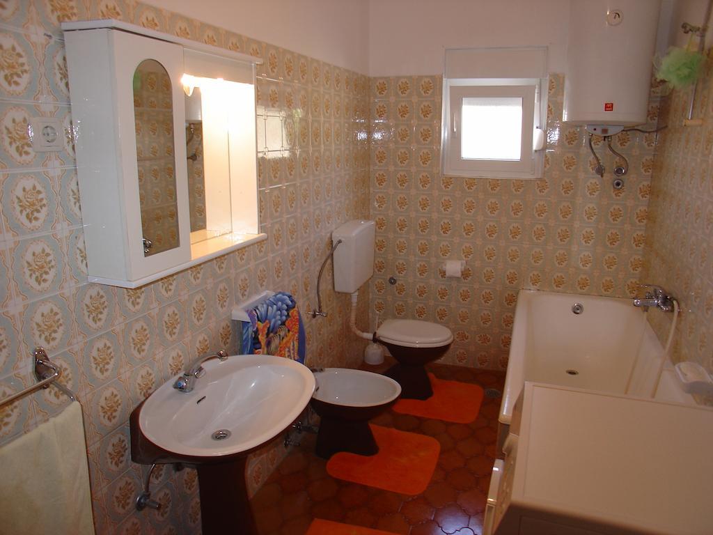 Apartment Tomy Trogir Exteriör bild