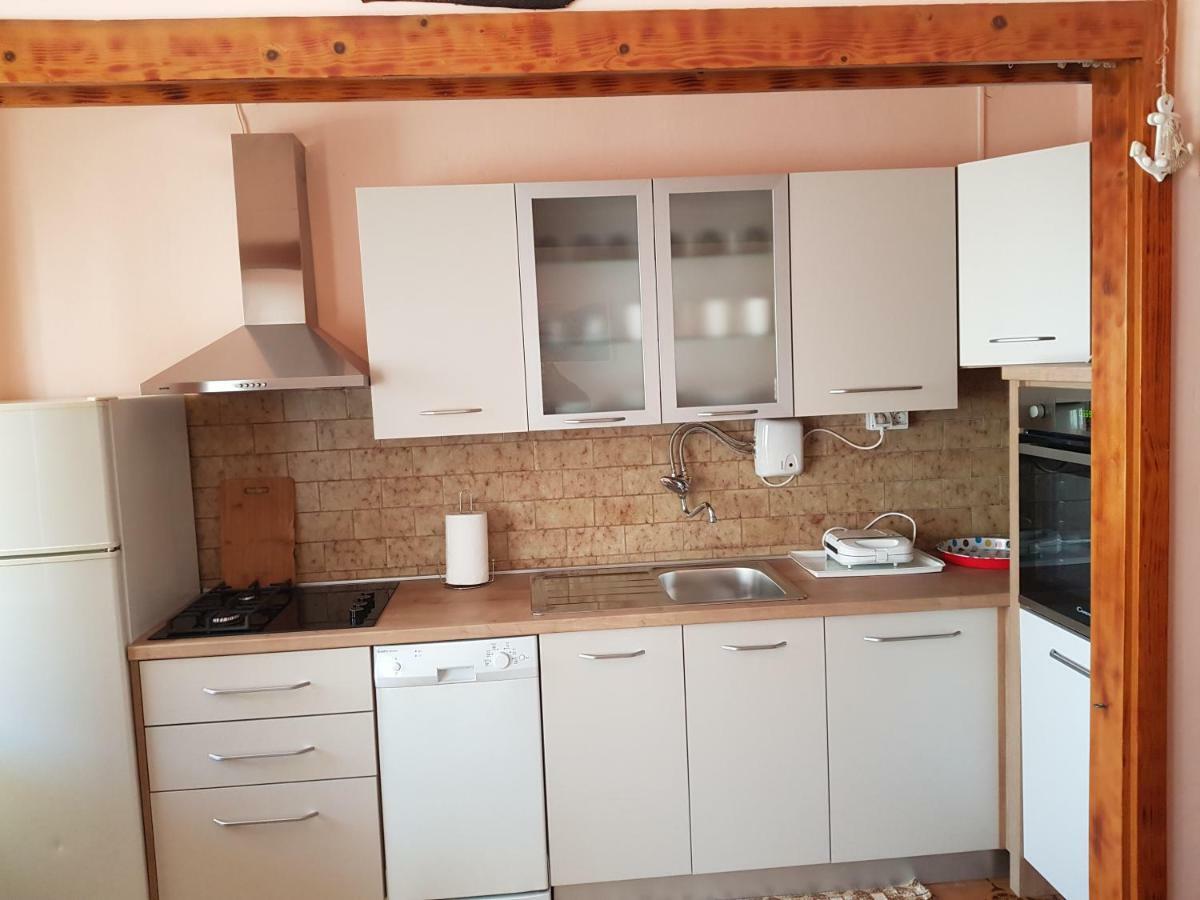Apartment Tomy Trogir Exteriör bild